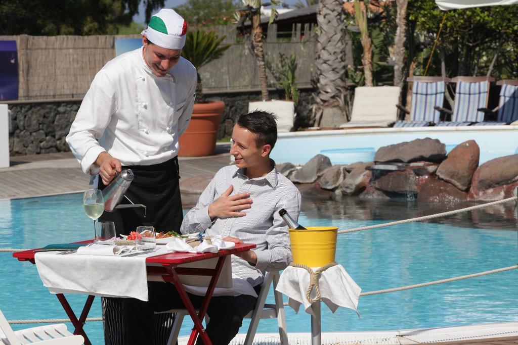 Hotel Orsa Maggiore Вулкано Екстериор снимка