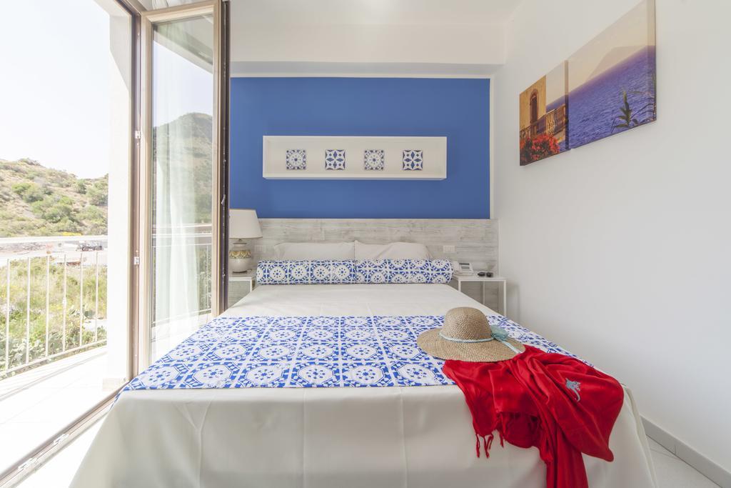 Hotel Orsa Maggiore Вулкано Екстериор снимка