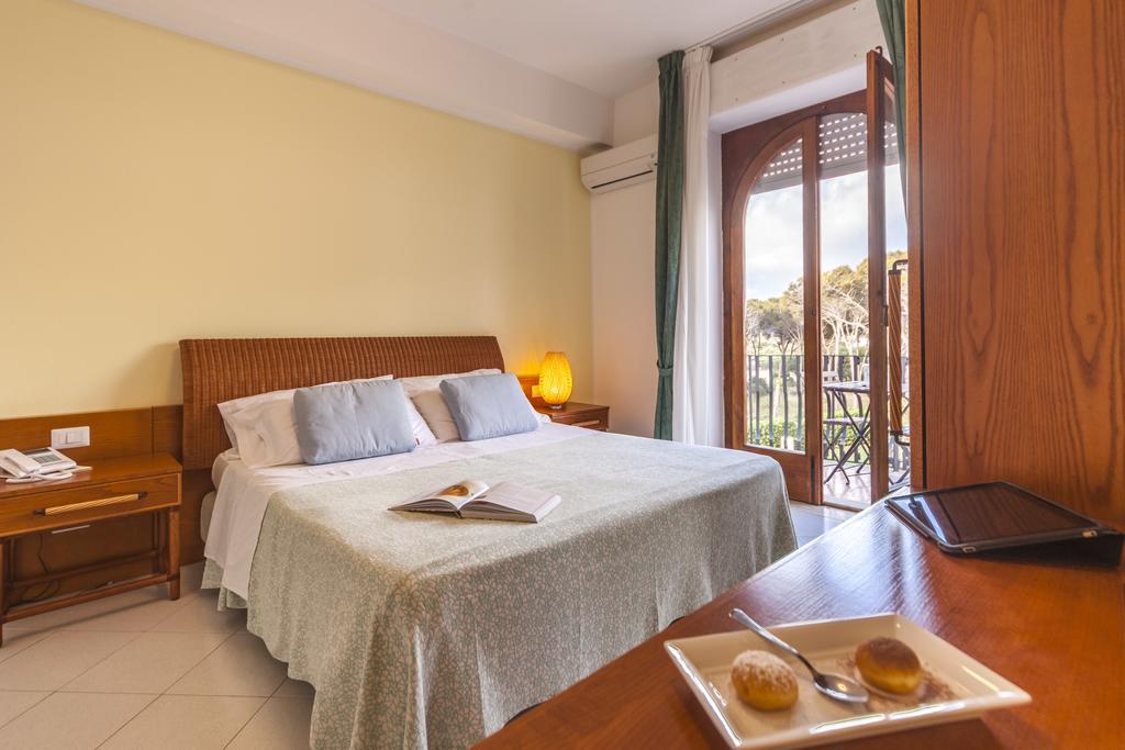 Hotel Orsa Maggiore Вулкано Екстериор снимка